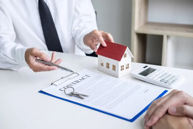 Contract image