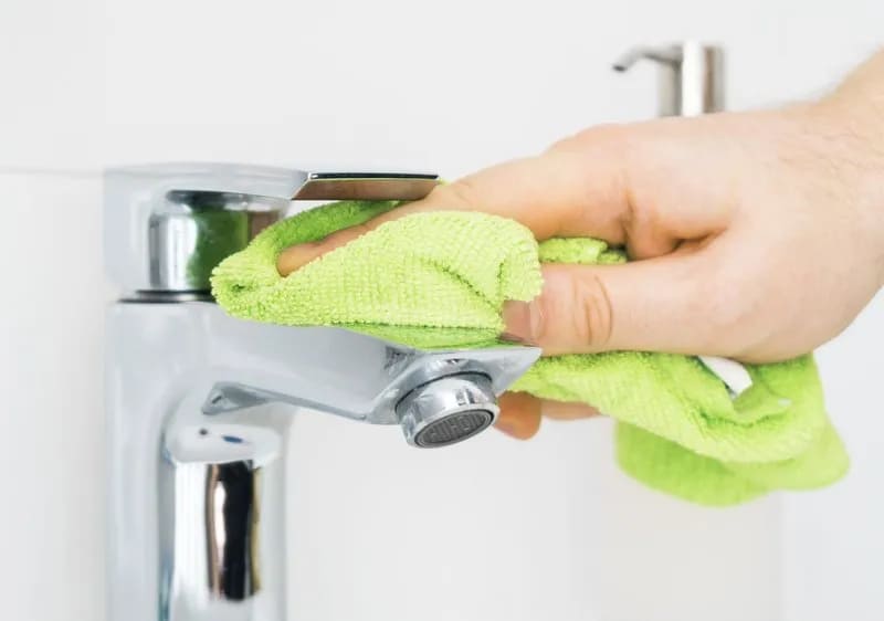 cleaning image